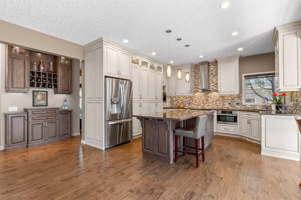 Picture of 58 Mt Gibraltar Place SE, Calgary Real Estate Listing