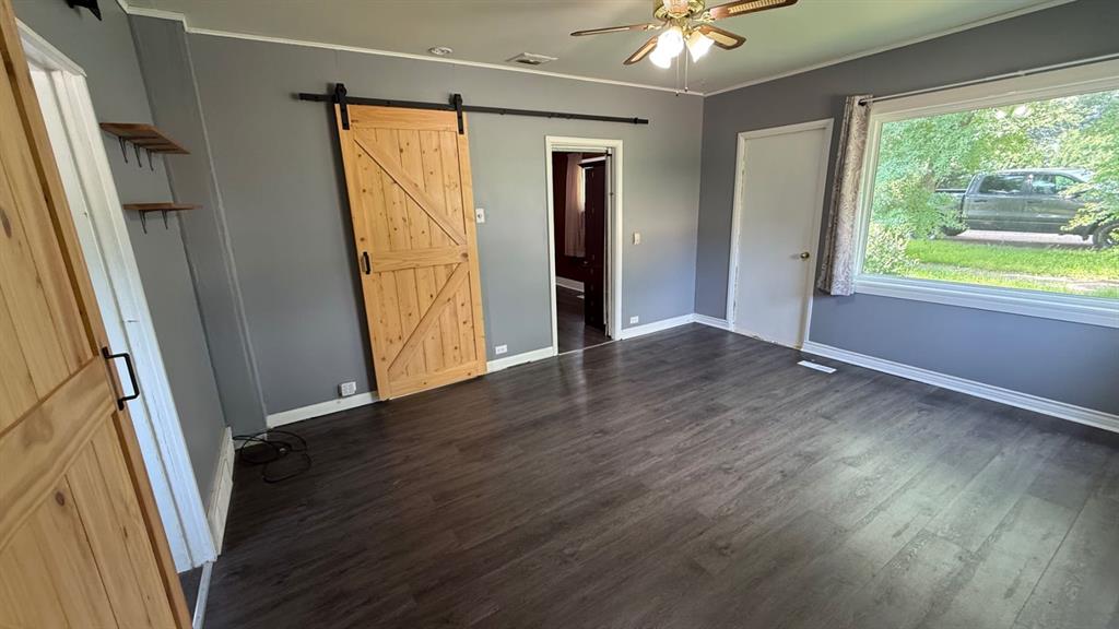 Picture of 239 2 Avenue , Craigmyle Real Estate Listing