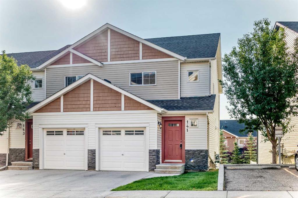 Picture of 141 Pantego Lane NW, Calgary Real Estate Listing