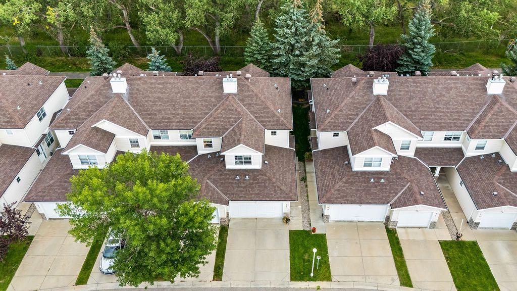 Picture of 59, 2318 17 Street SE, Calgary Real Estate Listing