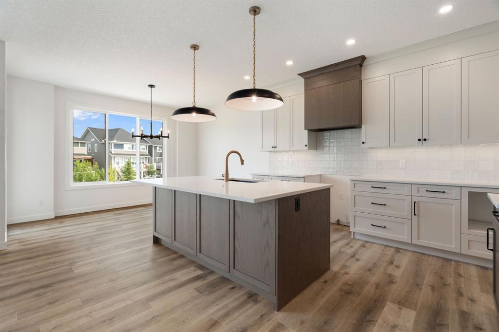 Picture of 116 Sunrise Heath , Cochrane Real Estate Listing
