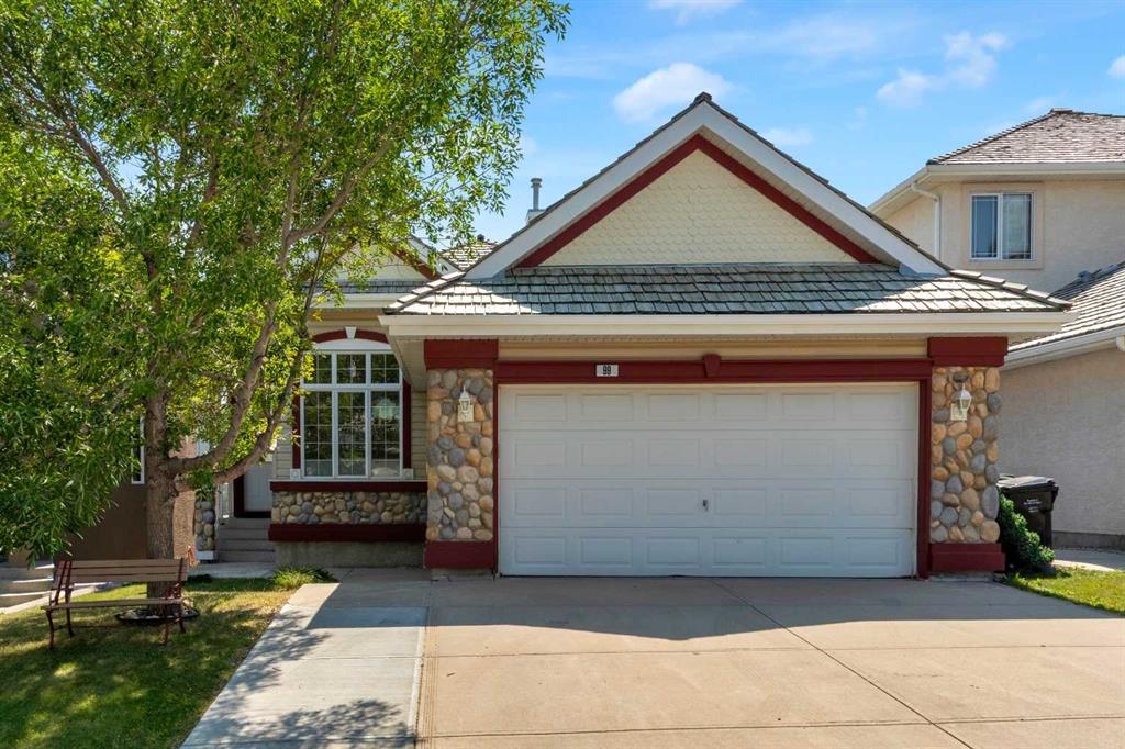 Picture of 99 Edgeridge View NW, Calgary Real Estate Listing