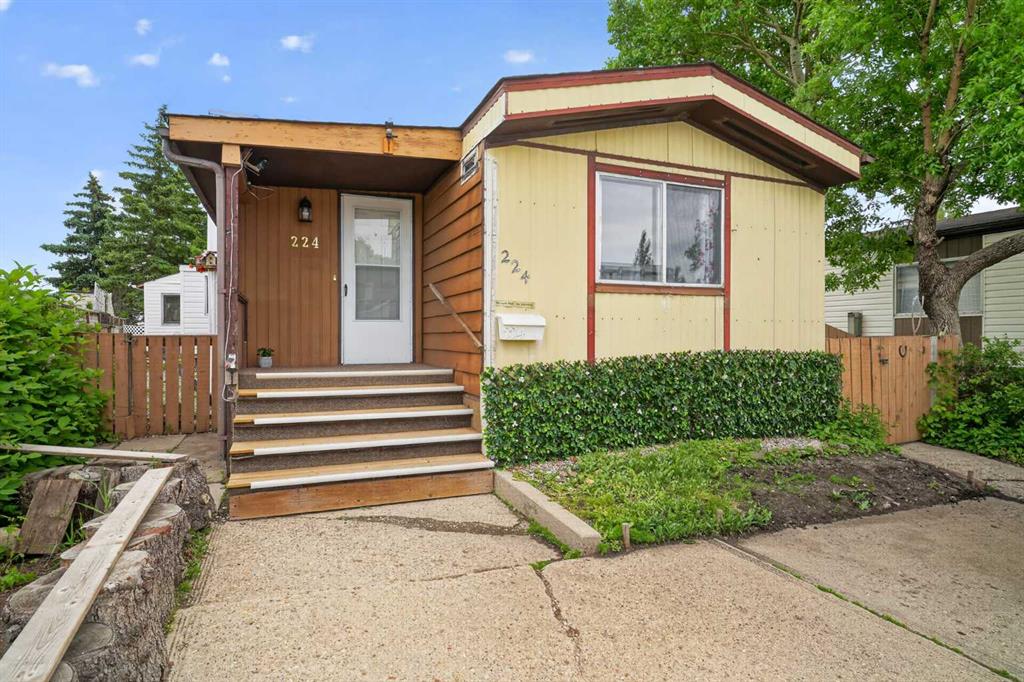 Picture of 224 Huntwell Road NE, Calgary Real Estate Listing