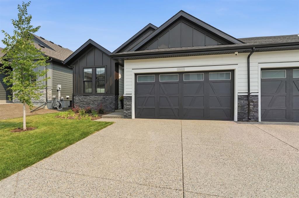 Picture of 648 Shawnee Terrace SW, Calgary Real Estate Listing