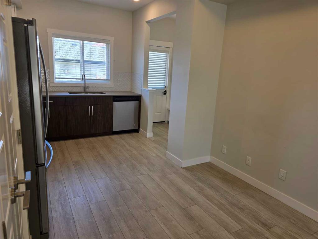 Picture of 107 Lucas Boulevard NW, Calgary Real Estate Listing