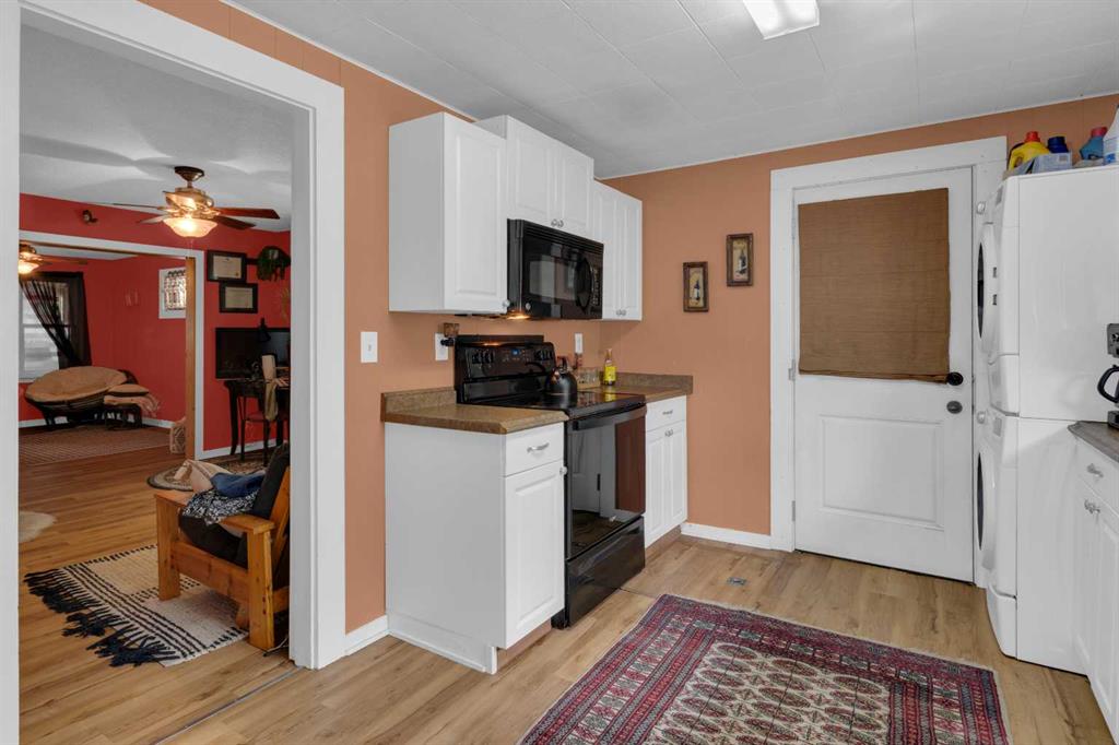 Picture of 215 4 Street , Irricana Real Estate Listing