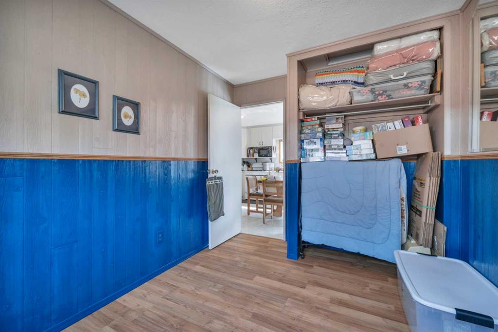 Picture of 76 Buskmose Drive , Grandview Real Estate Listing