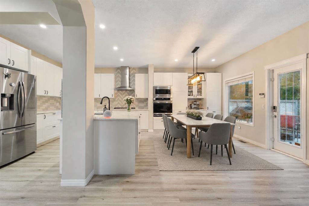 Picture of 92 Cranleigh Close SE, Calgary Real Estate Listing