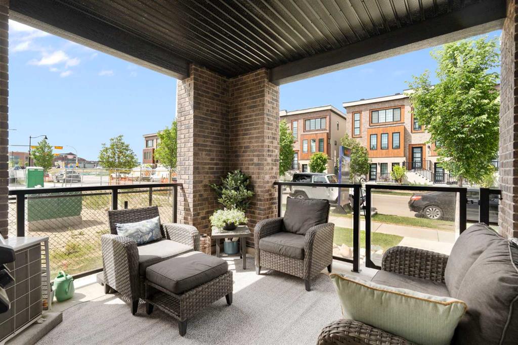 Picture of 3109, 80 Greenbriar Place NW, Calgary Real Estate Listing