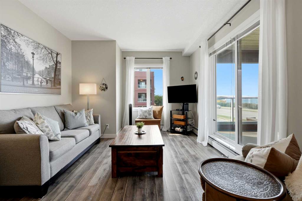 Picture of 2201, 604 East Lake Boulevard NE, Airdrie Real Estate Listing