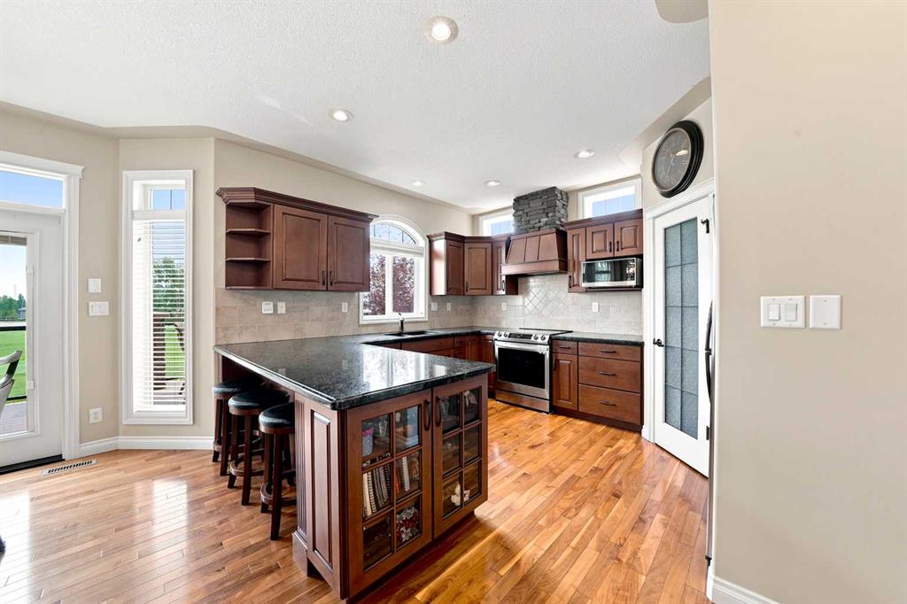Picture of 48 Innes Close , Red Deer Real Estate Listing