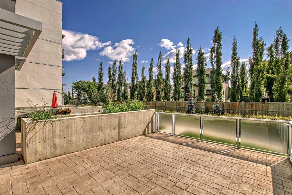 Picture of 8539 8A Avenue SW, Calgary Real Estate Listing