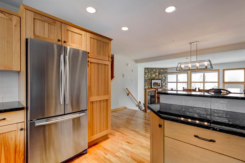 Picture of 25, 300 Eagle Terrace Road , Canmore Real Estate Listing