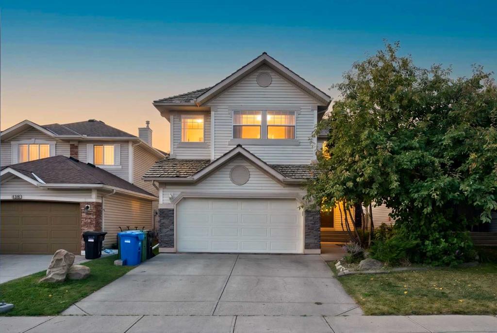 Picture of 137 Douglas Glen Manor SE, Calgary Real Estate Listing