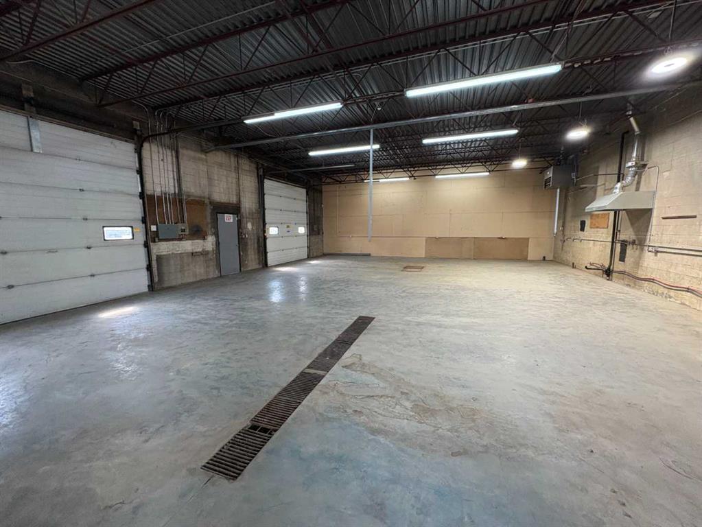 Picture of 9521 90 Avenue , Peace River Real Estate Listing