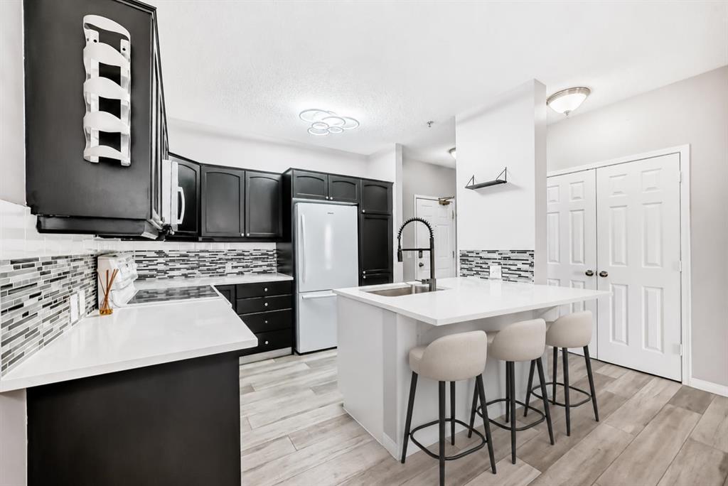 Picture of 4213, 14645 6 Street SW, Calgary Real Estate Listing