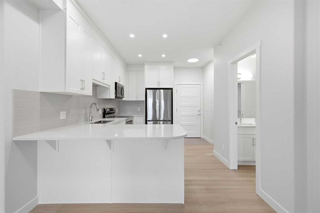 Picture of 1410, 81 Arbour Lake View NW, Calgary Real Estate Listing