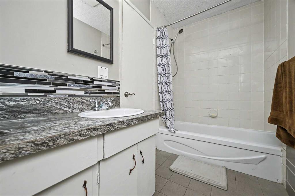 Picture of 7208 99A Street , Grande Prairie Real Estate Listing