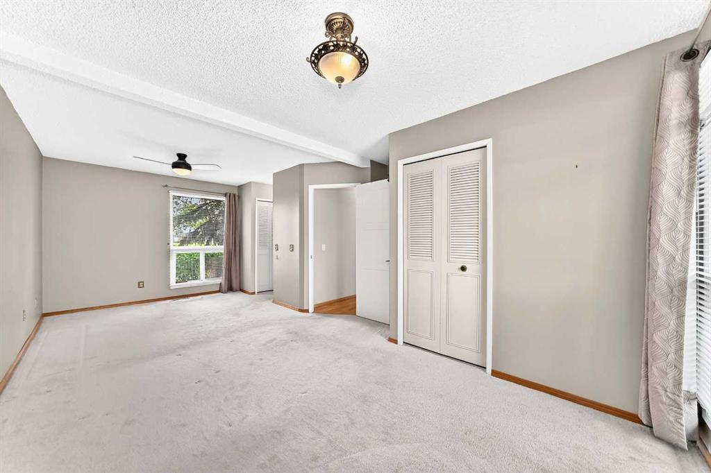 Picture of 13, 336 Rundlehill Drive NE, Calgary Real Estate Listing