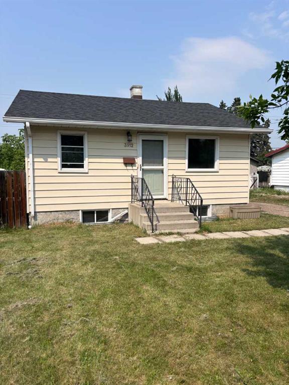 Picture of 3912 46 Street , Red Deer Real Estate Listing