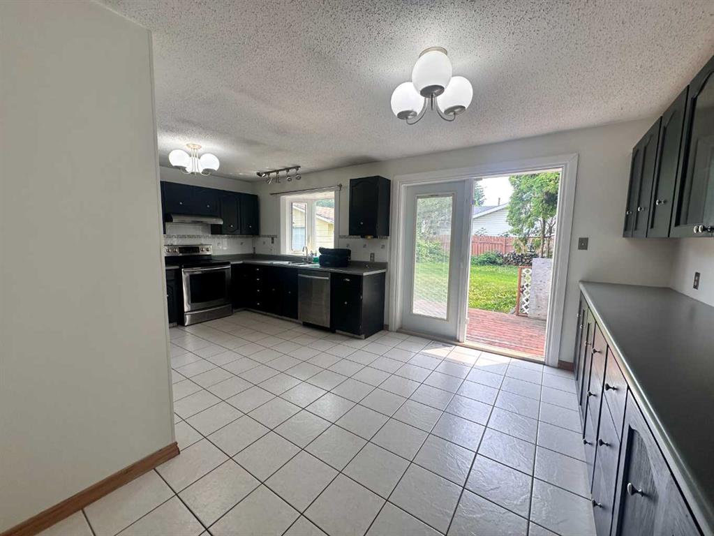 Picture of 9111 97 Avenue , Lac La Biche Real Estate Listing