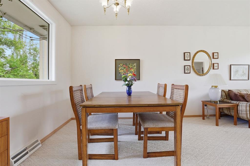 Picture of 908 30 Avenue NW, Calgary Real Estate Listing
