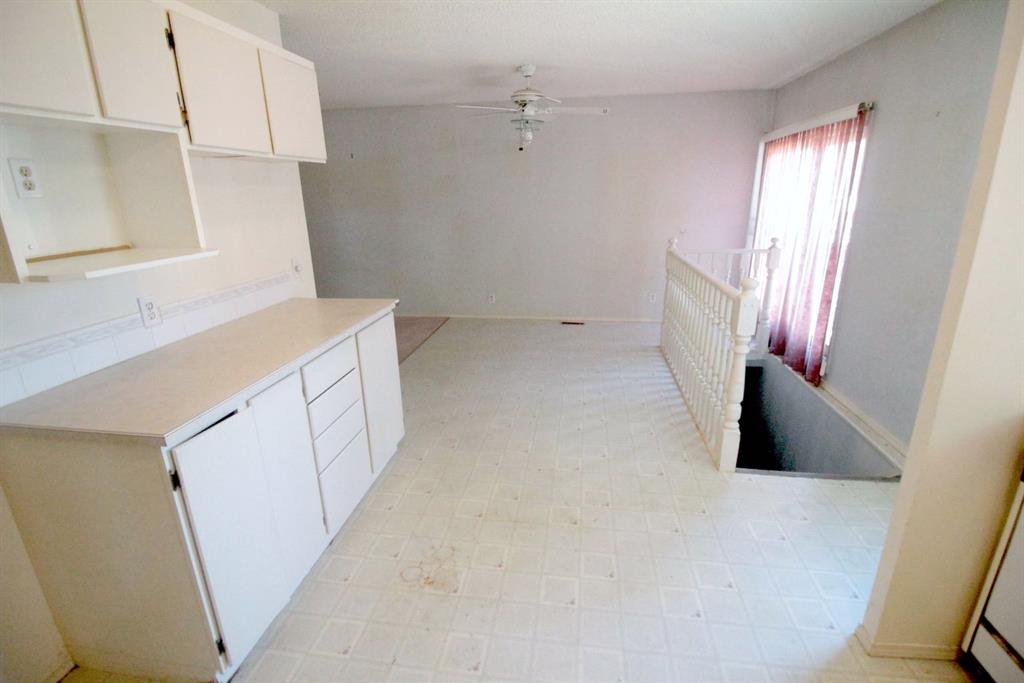 Picture of 3320 60 Street NE, Calgary Real Estate Listing