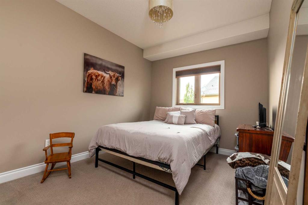 Picture of 1306 52C Avenue , Lloydminster Real Estate Listing