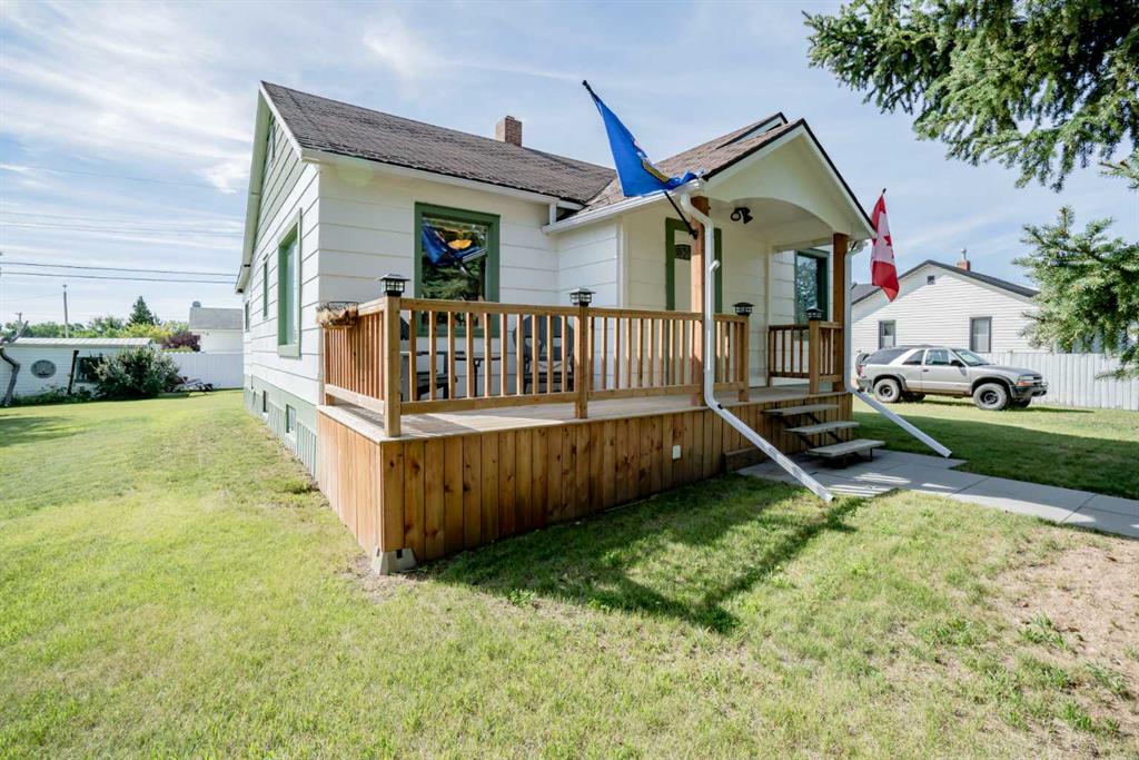 Picture of 4903 53 ave  , Grimshaw Real Estate Listing