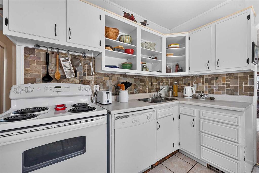 Picture of 241 25 Avenue NE, Calgary Real Estate Listing