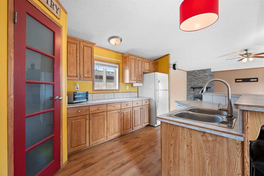 Picture of 3405 43 Avenue , Lloydminster Real Estate Listing