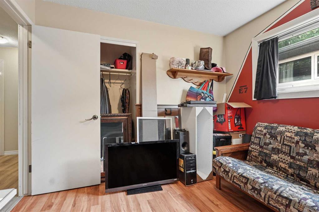 Picture of 2610 11 Avenue N, Lethbridge Real Estate Listing