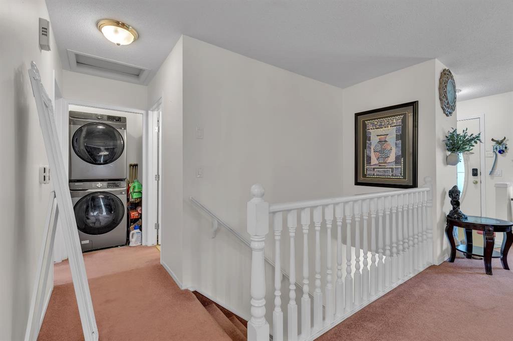 Picture of 36 Dovista Court SE, Calgary Real Estate Listing
