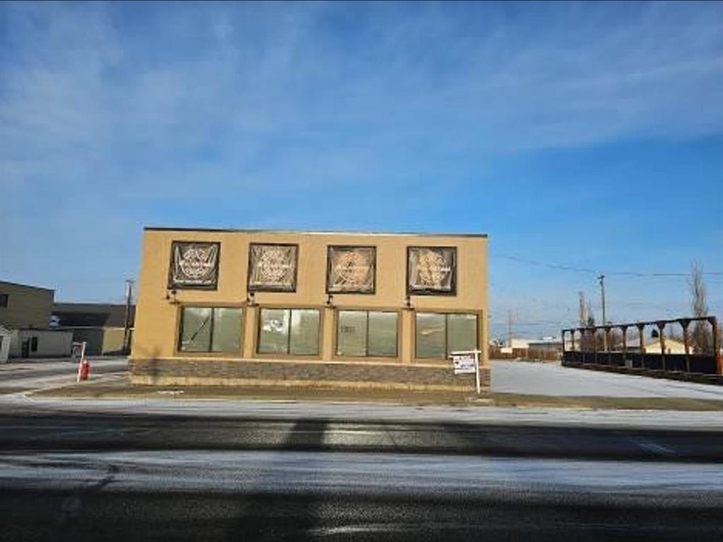 Picture of 50 Ave  , Gibbons Real Estate Listing