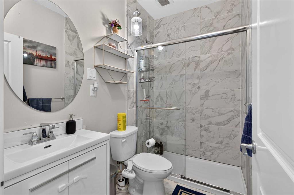 Picture of 45 Saddlestone Drive NE, Calgary Real Estate Listing