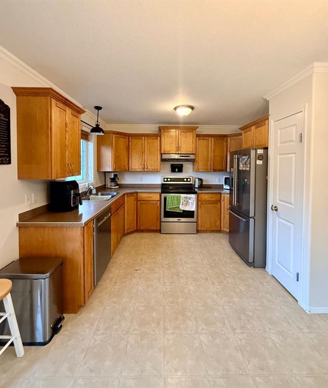 Picture of 10409 107 Street  , La Crete Real Estate Listing