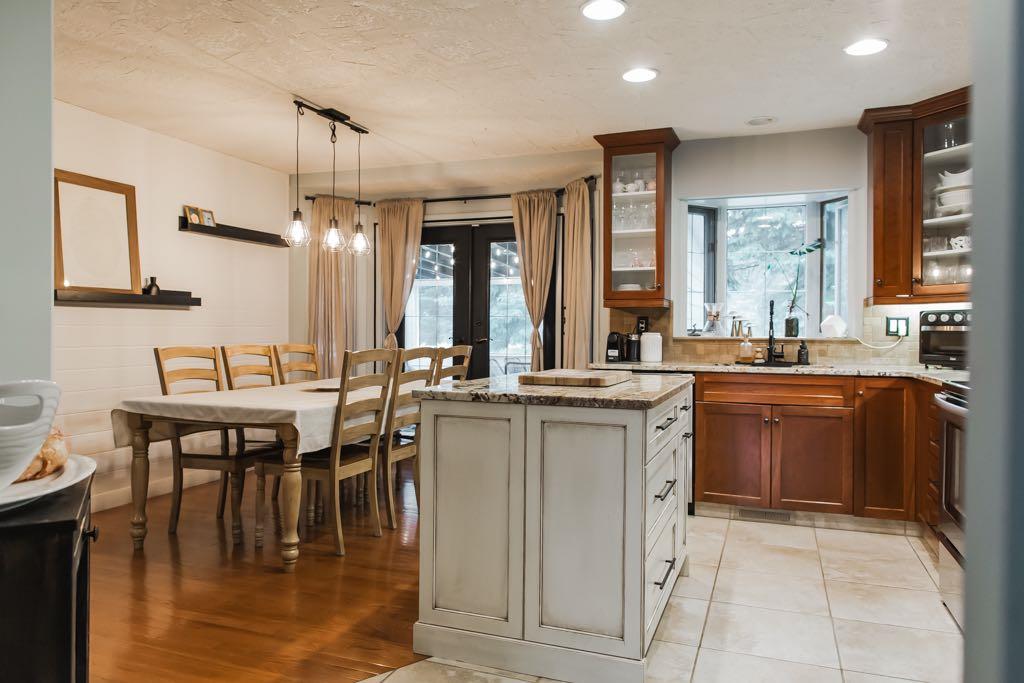 Picture of 9310 Wedgewood Drive N, Wedgewood Real Estate Listing