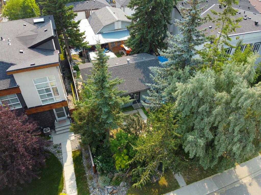 Picture of 4919 21 Avenue NW, Calgary Real Estate Listing