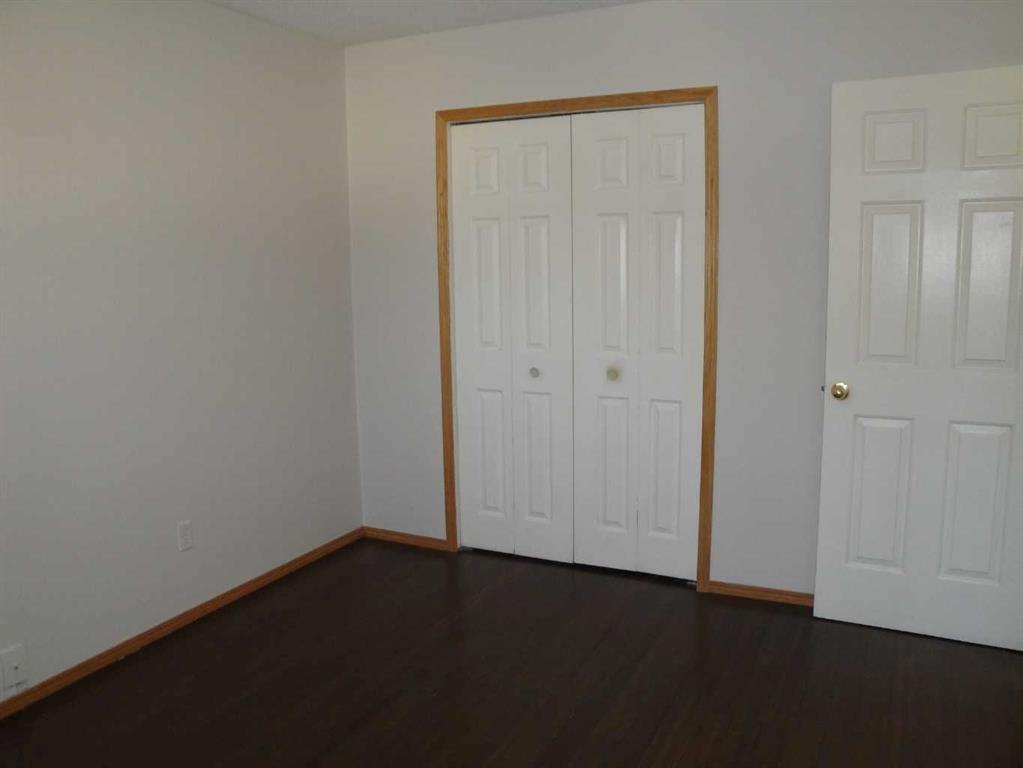 Picture of 31 Huntford Road NE, Calgary Real Estate Listing