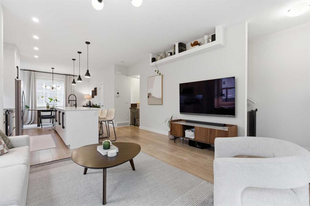 Picture of 322, 72 Cornerstone Manor NE, Calgary Real Estate Listing
