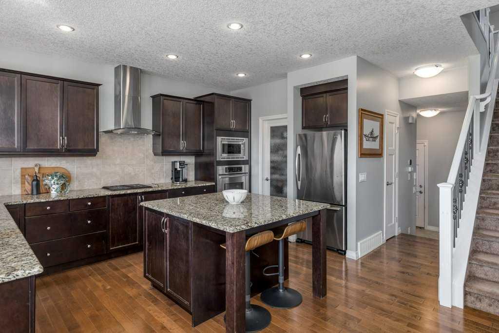 Picture of 128 Sunset Park , Cochrane Real Estate Listing