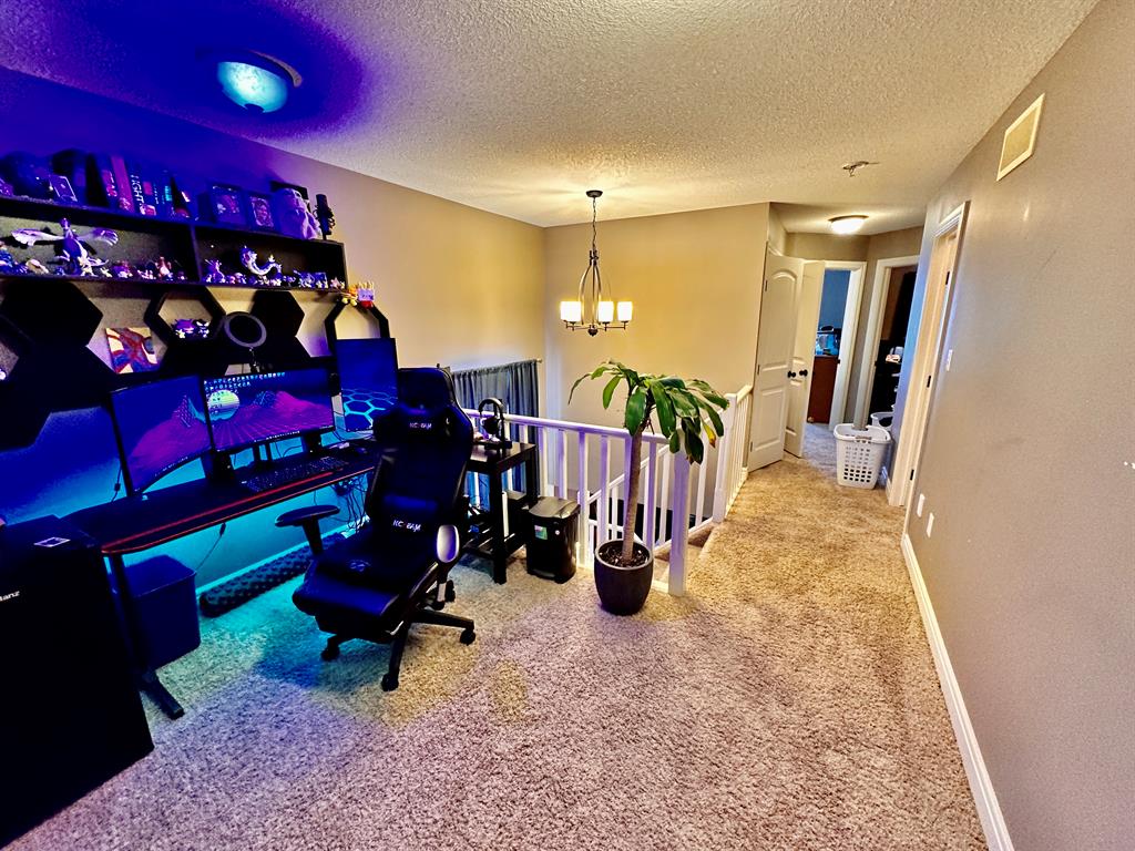 Picture of 2826 12 Avenue , Wainwright Real Estate Listing