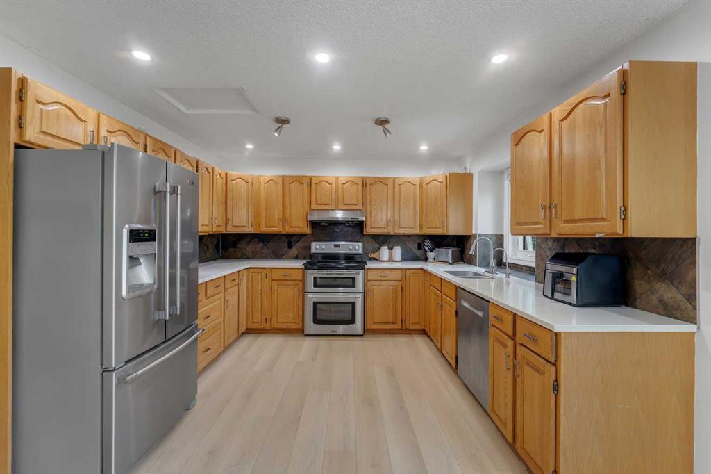 Picture of 280140 Township Road 241A  , Chestermere Real Estate Listing