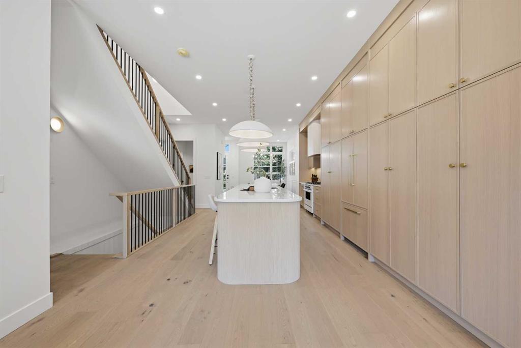 Picture of 409 28 Avenue NW, Calgary Real Estate Listing