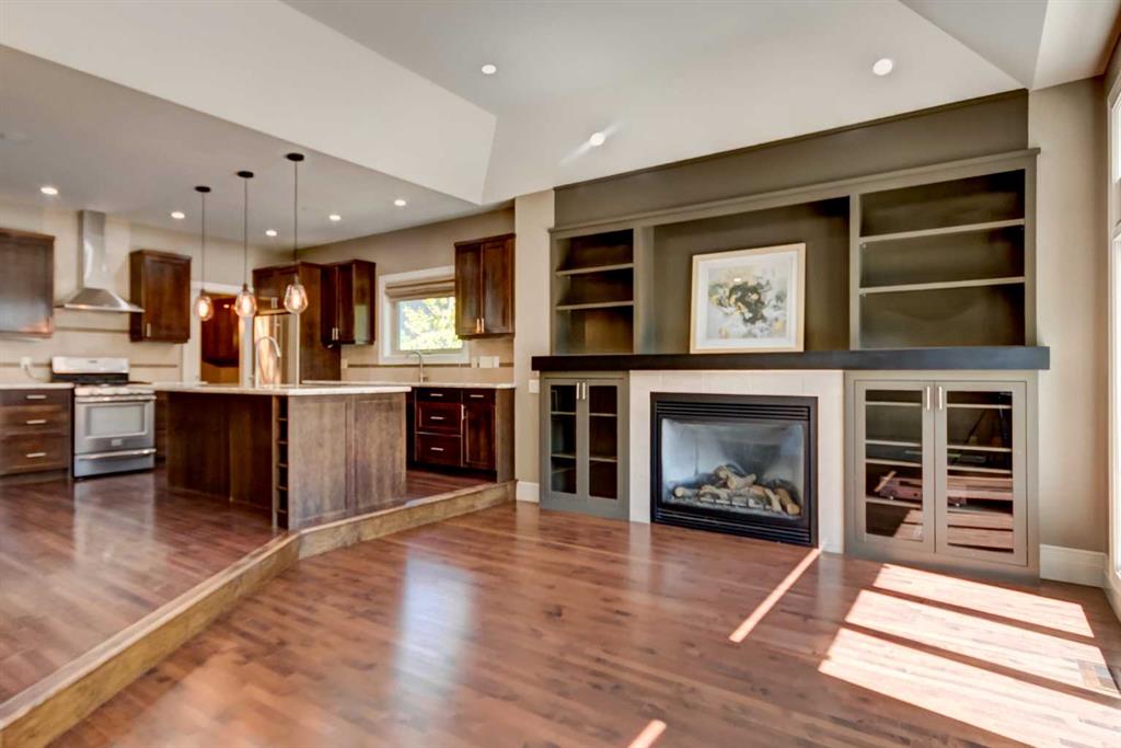 Picture of 51 Aspen Meadows Green SW, Calgary Real Estate Listing