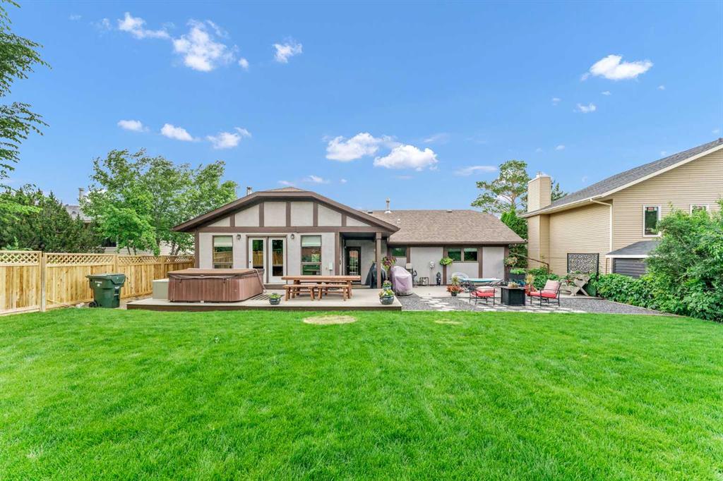 Picture of 1174 16 Street NE, Medicine Hat Real Estate Listing