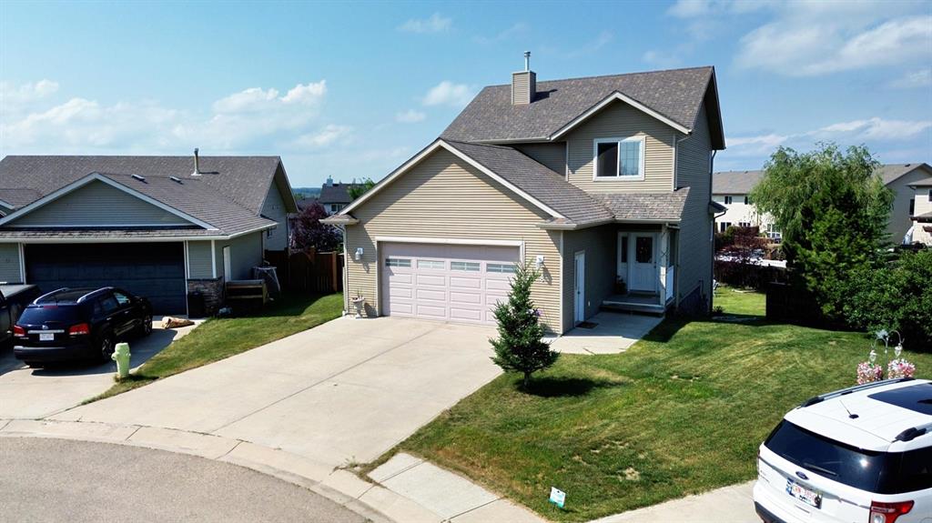 Picture of 8 Logan Court , Sylvan Lake Real Estate Listing