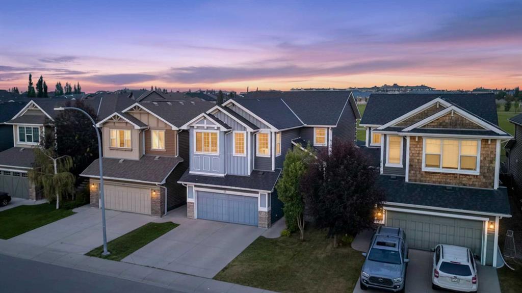 Picture of 76 AUBURN GLEN Heights SE, Calgary Real Estate Listing