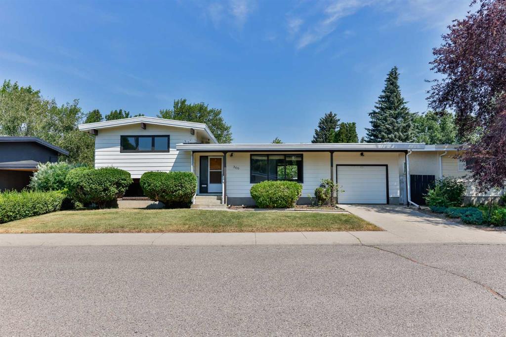 Picture of 309 Normandy Road S, Lethbridge Real Estate Listing
