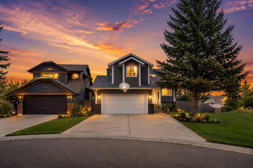 Picture of 21 La Valencia Green NE, Calgary Real Estate Listing
